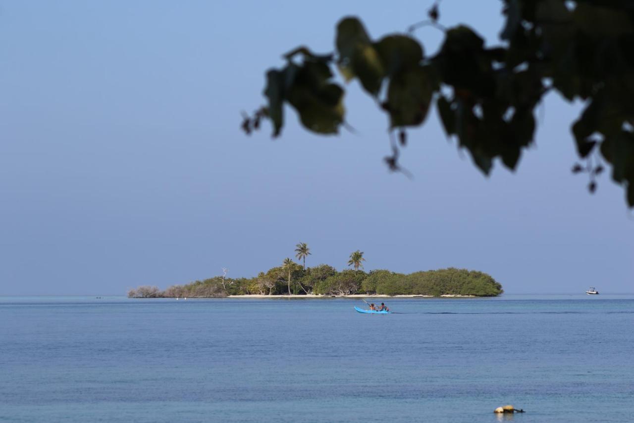 Rasdhoo Wave Blue Bed & Breakfast Exterior photo